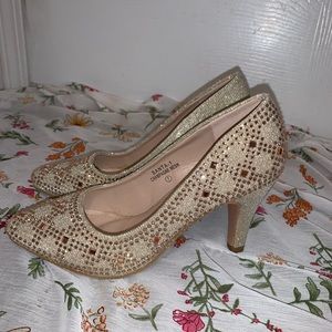 Champagne Sparkly Heels Size 7